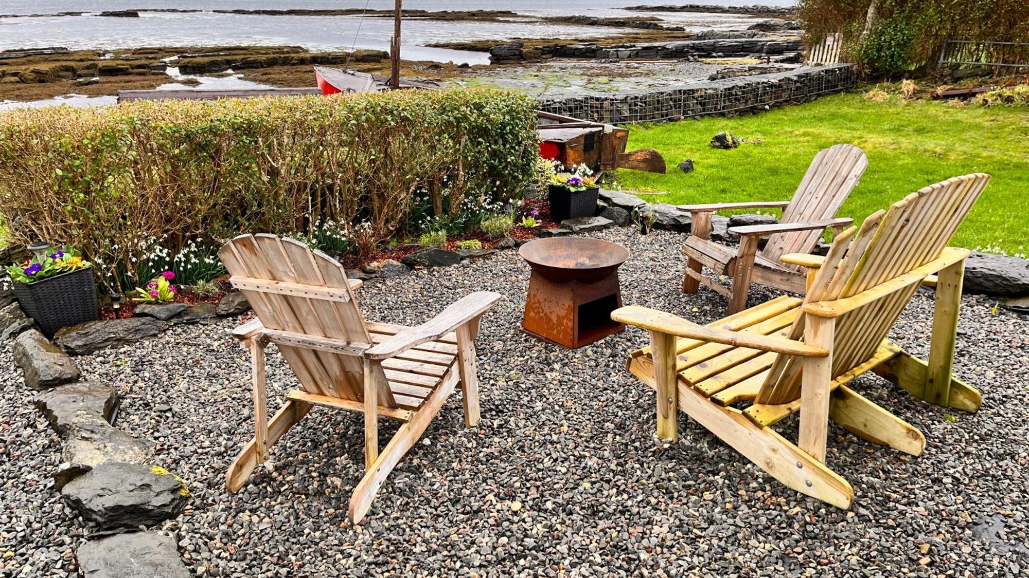 Carnmhor, Isle Of Skye - Stunning 242 Year Old Cottage On Its Own Sea Shore! Breakish Exterior photo